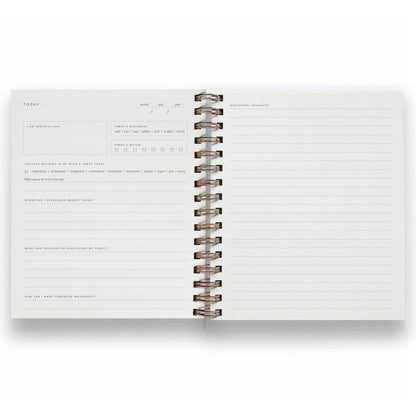 Daily Pause Journal—Your Path to Mindful Living and Gratitude