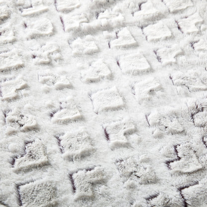 DaDa Bedding Luxury Dreamy Milky White & Purple Sherpa Backside Faux Fur Throw Blanket (M3395)